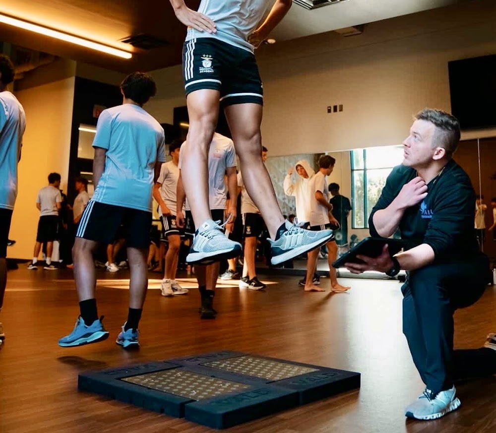 Matt testing an athlete’s jump on force plates